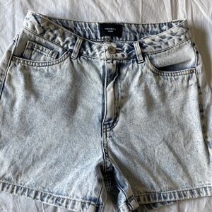 Vero Moda High Rise Blue Jean Shorts Classic Fit